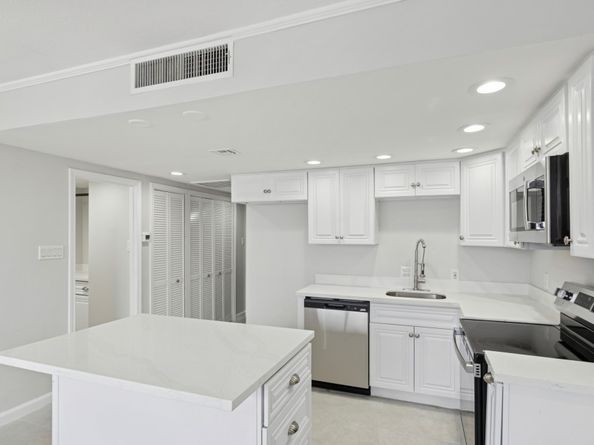 2016 Main Street 2507, Houston TX 77002