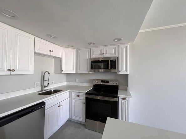 2016 Main Street 2507, Houston TX 77002