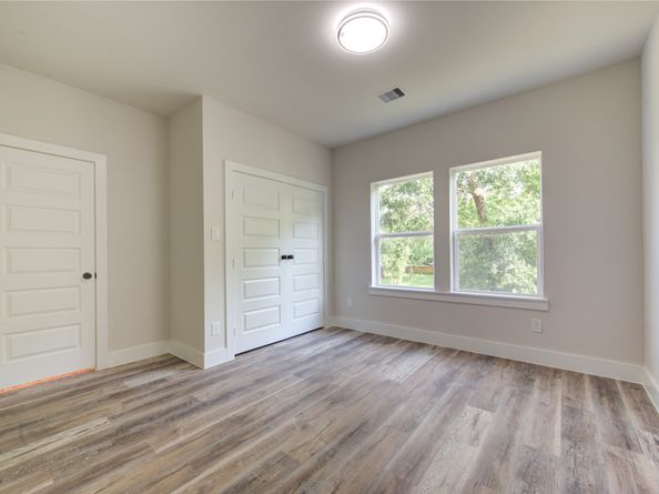 890 Paul Quinn Street, Houston TX 77091