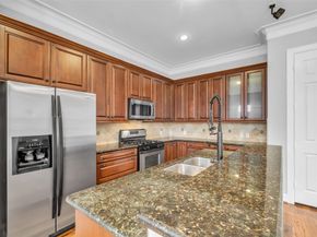 1408 Alabama Street, Houston TX 77004