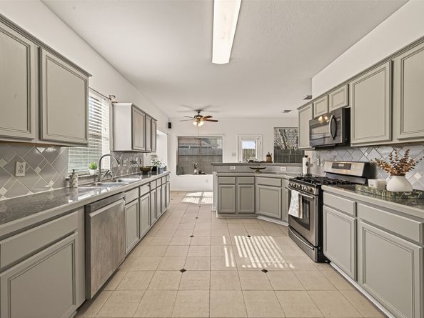 16315 April Ridge Drive, Houston TX 77083