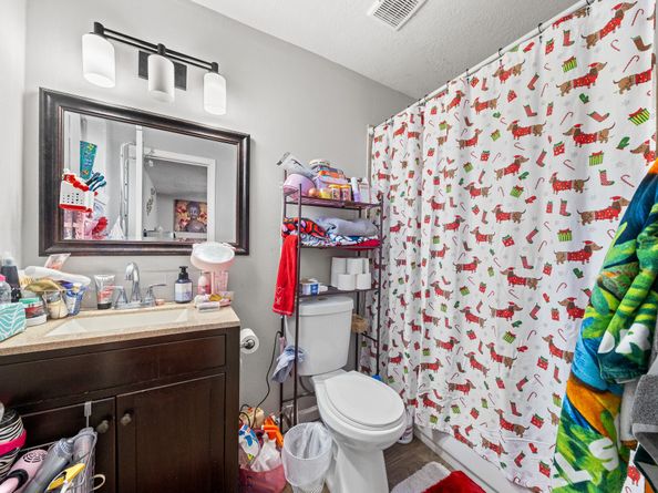 6206 Westbranch Drive, Houston TX 77072