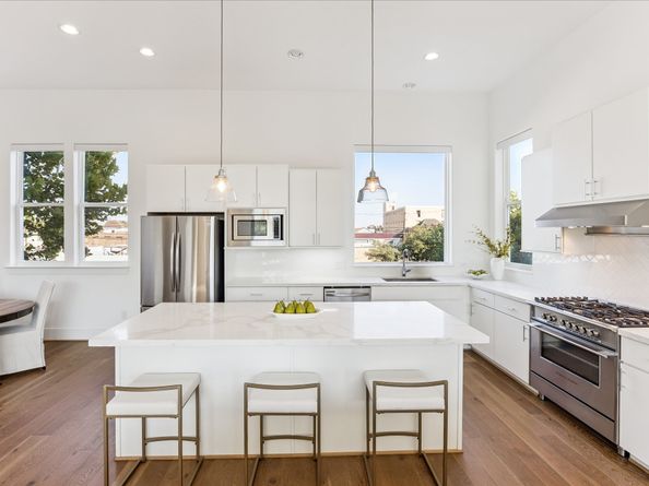 2414 Canal Street F, Houston TX 77003