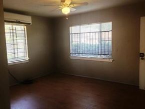 5342 Leeland Street, Houston TX 77023