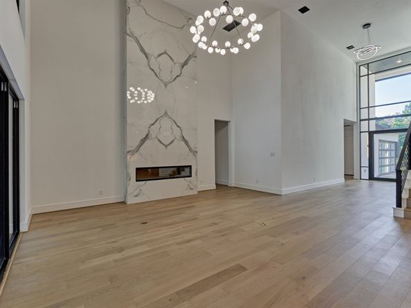 18 Squire Creek Way, Spring TX 77389