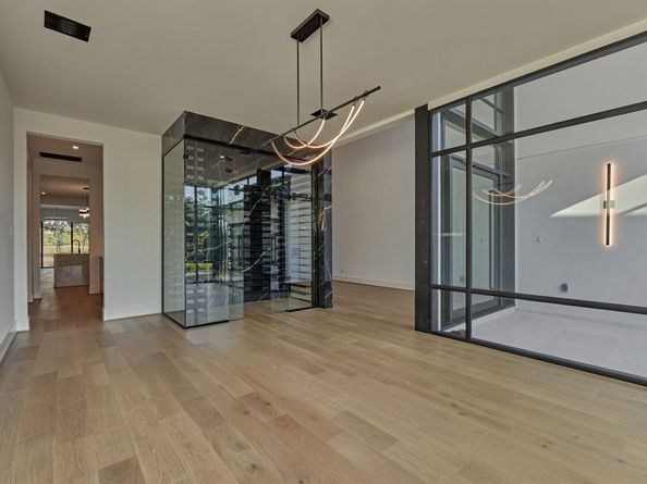 18 Squire Creek Way, Spring TX 77389