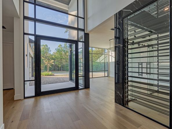 18 Squire Creek Way, Spring TX 77389