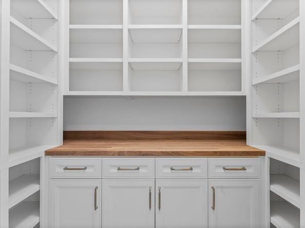 3653 Chevy Chase Drive, Houston TX 77019