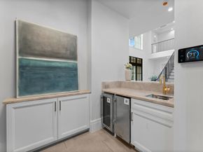 3653 Chevy Chase Drive, Houston TX 77019