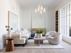 3653 Chevy Chase Drive, Houston TX 77019