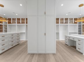 3653 Chevy Chase Drive, Houston TX 77019