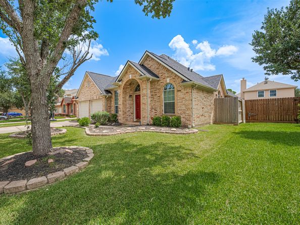11110 Cliffrose Court, Houston TX 77089