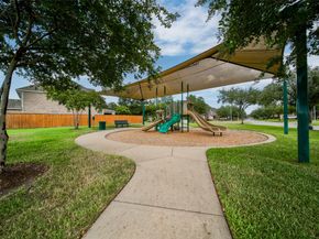 12802 Mossy Ledge Drive, Tomball TX 77377