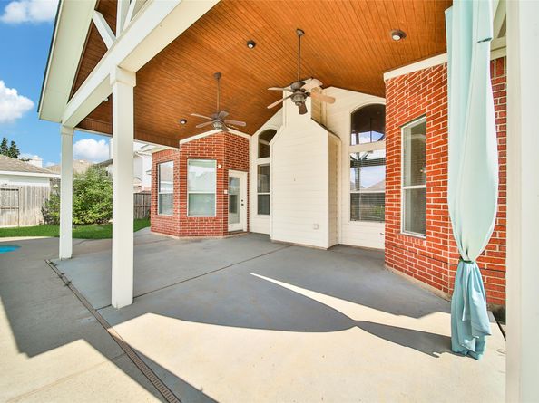 12802 Mossy Ledge Drive, Tomball TX 77377