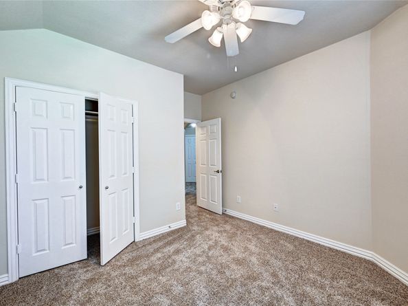 30 N Scribewood Circle, The Woodlands TX 77382