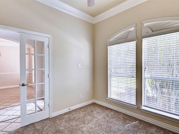 30 N Scribewood Circle, The Woodlands TX 77382