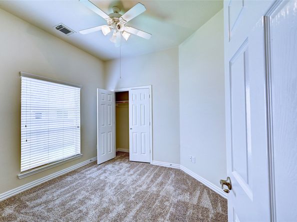 30 N Scribewood Circle, The Woodlands TX 77382