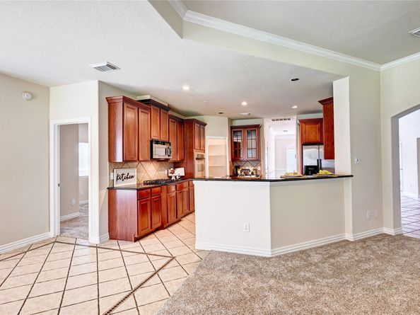 30 N Scribewood Circle, The Woodlands TX 77382