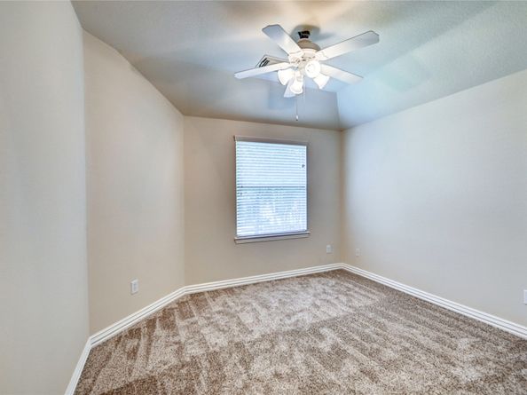 30 N Scribewood Circle, The Woodlands TX 77382