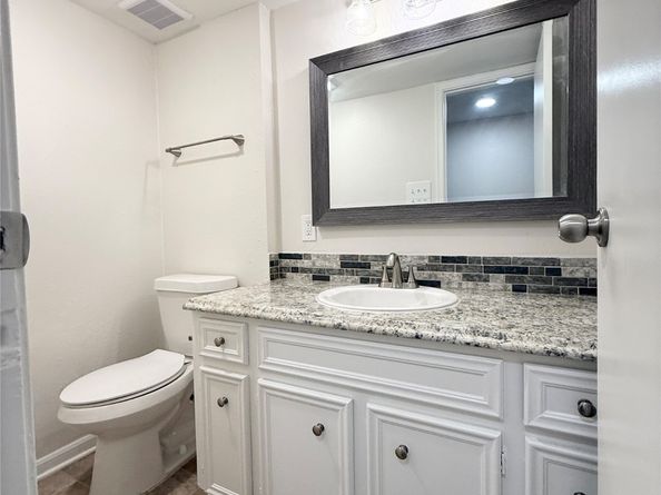 1477 Springrock Lane 12, Houston TX 77055