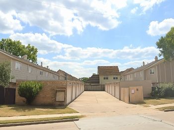 1477 Springrock Lane