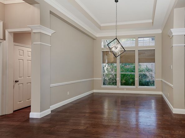 59 W Palmer Bend, The Woodlands TX 77381