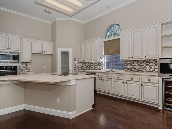 59 W Palmer Bend, The Woodlands TX 77381