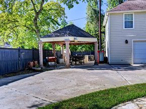 2012 Forest Hill Boulevard, Houston TX 77023