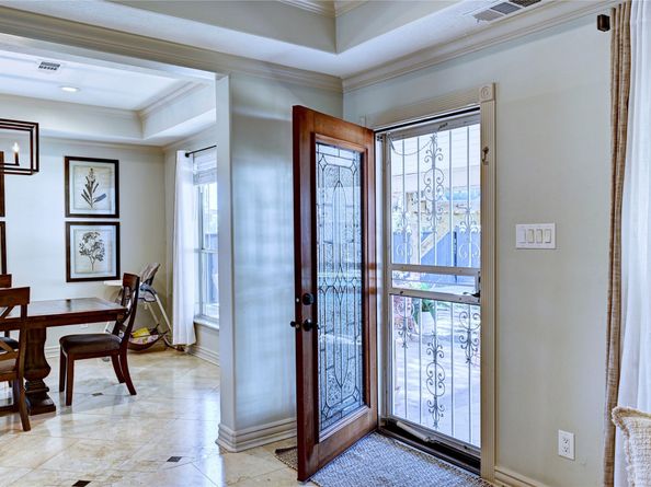 2012 Forest Hill Boulevard, Houston TX 77023