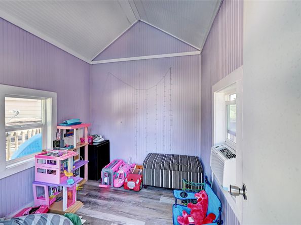 2012 Forest Hill Boulevard, Houston TX 77023