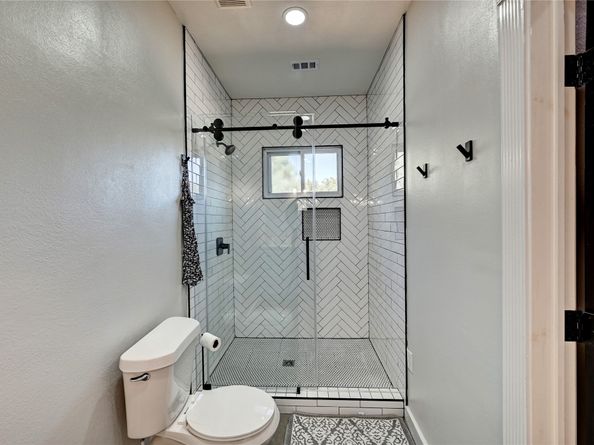 2012 Forest Hill Boulevard, Houston TX 77023