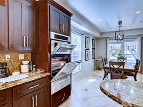 2012 Forest Hill Boulevard, Houston TX 77023