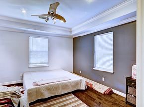 2012 Forest Hill Boulevard, Houston TX 77023