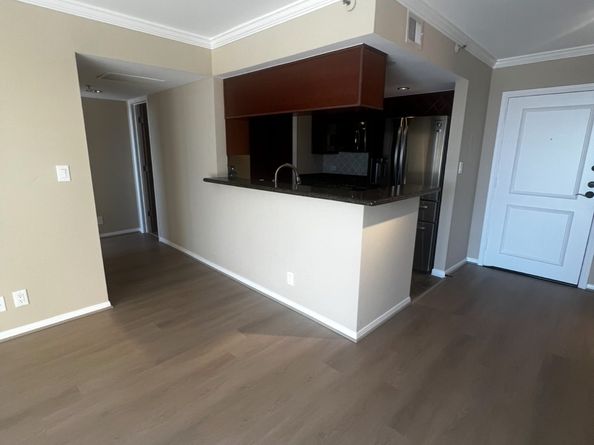 3525 Sage Road 1708, Houston TX 77056