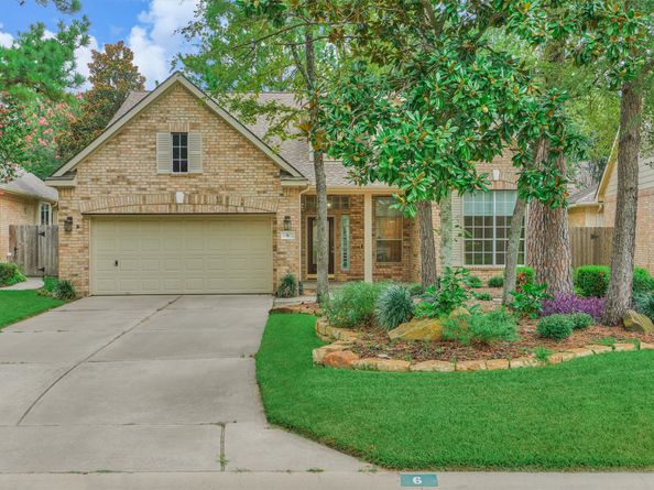 6 Wrenfield Place, The Woodlands TX 77384