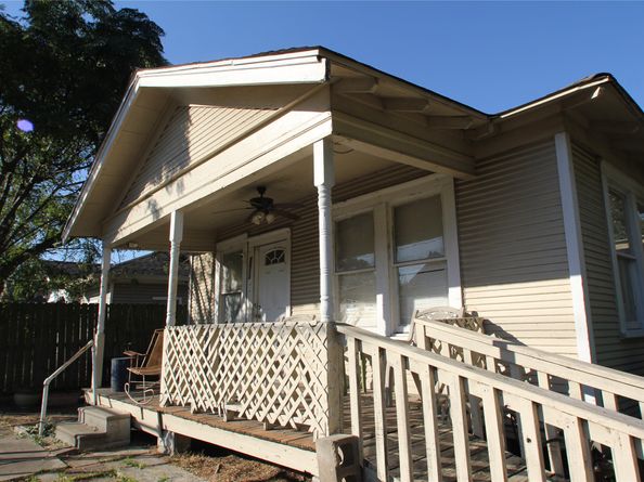 7013 Avenue E, Houston TX 77011