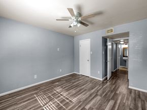 3500 Tangle Brush Drive 40, The Woodlands TX 77381