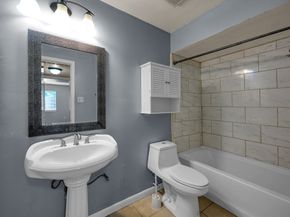 3500 Tangle Brush Drive 40, The Woodlands TX 77381