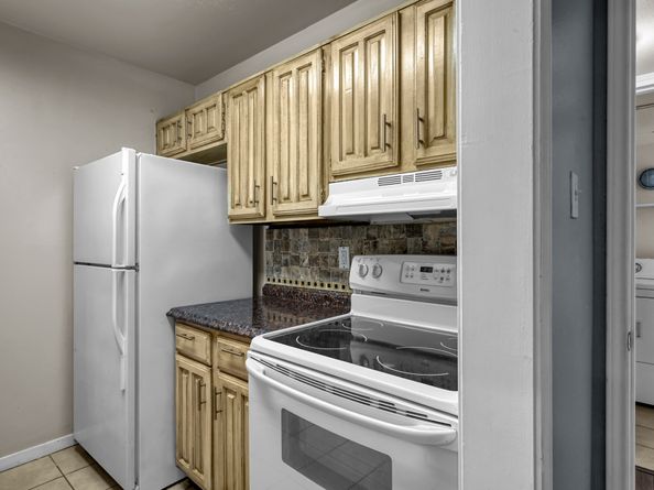 3500 Tangle Brush Drive 40, The Woodlands TX 77381