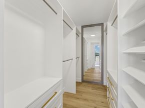 5001 Woodway Drive 1305, Houston TX 77056