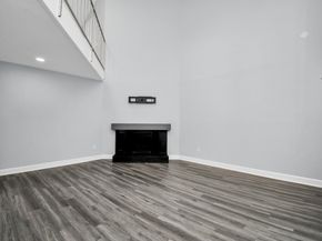 9809 Richmond Avenue B13, Houston TX 77042