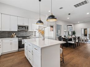 527 Moving meadows drive, Houston TX 77018