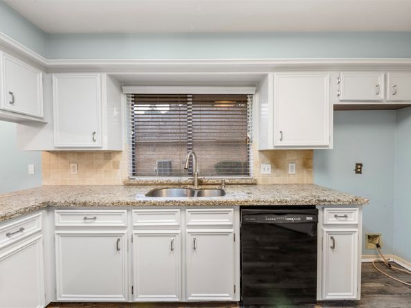 3922 Valley Haven Drive, Kingwood TX 77339