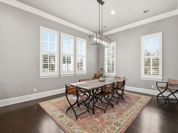 10933 Upland Park, Houston TX 77043