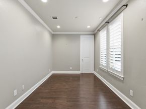 10933 Upland Park, Houston TX 77043