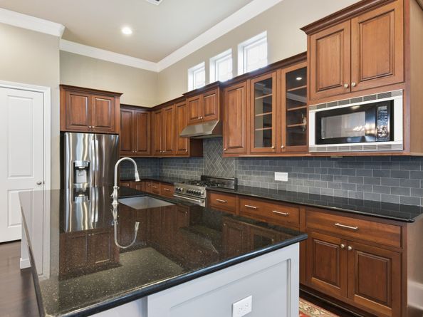 10933 Upland Park, Houston TX 77043