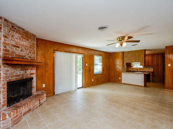 7435 Carew Street, Houston TX 77074