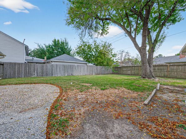 11519 Piping Rock Drive, Houston TX 77077