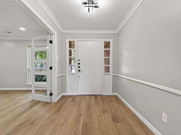 11519 Piping Rock Drive, Houston TX 77077