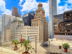 914 Main Street 1204, Houston TX 77002